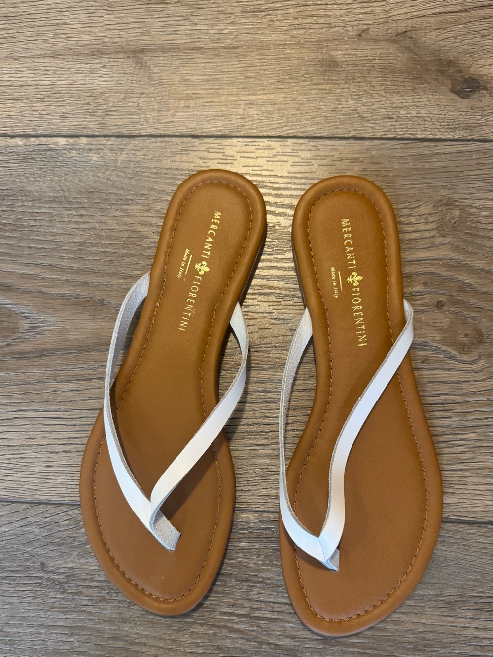 MERCANTI FIORENTI Made in Italy White Flip Flops Sz 9